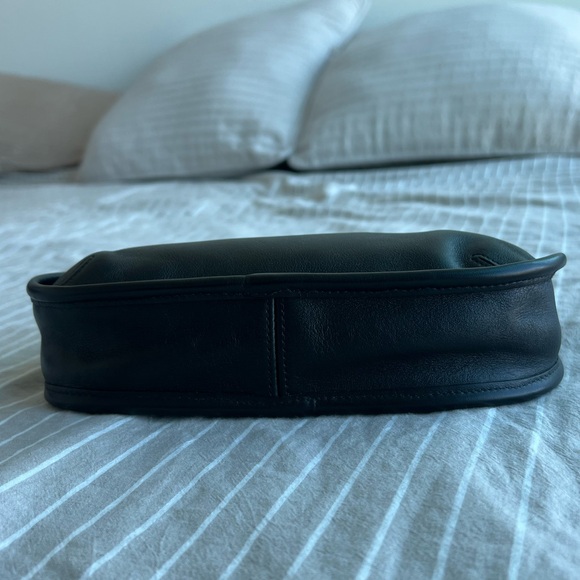 Vintage Coach Mini Ergo Bag 9027 in Black Leather - Picture 7 of 10